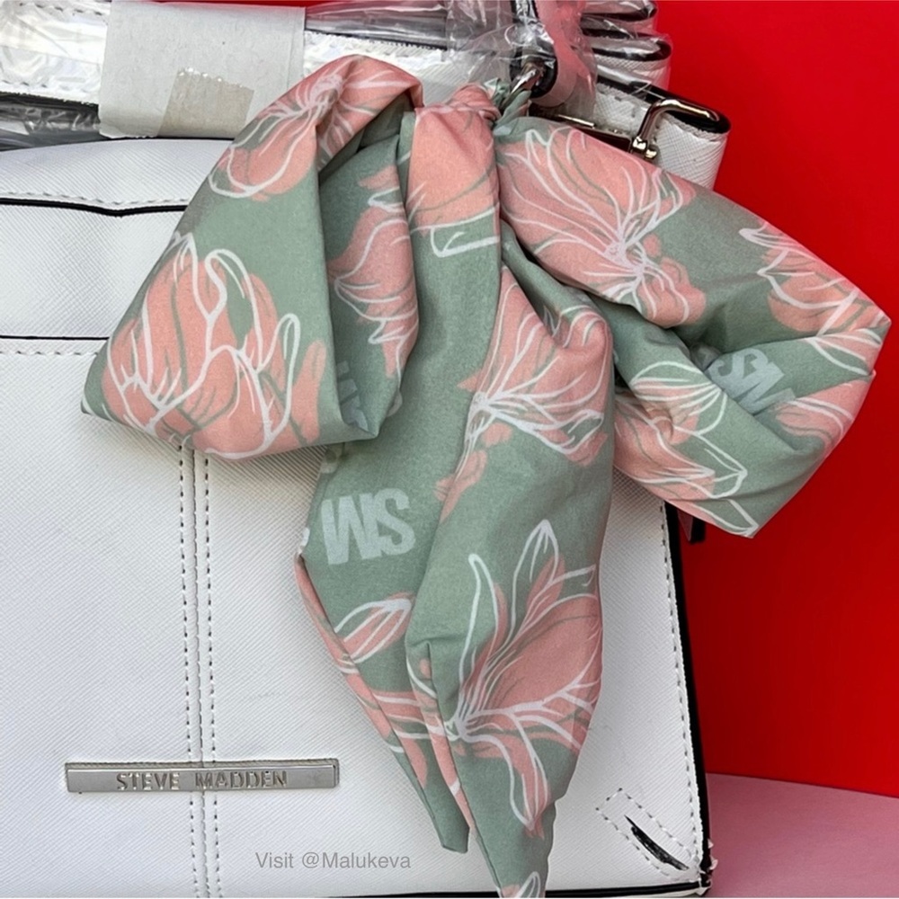 Steve Madden Breese Crossbody Bag Color White, Faux Leather,Scarf, New with Tags - Picture 4 of 9